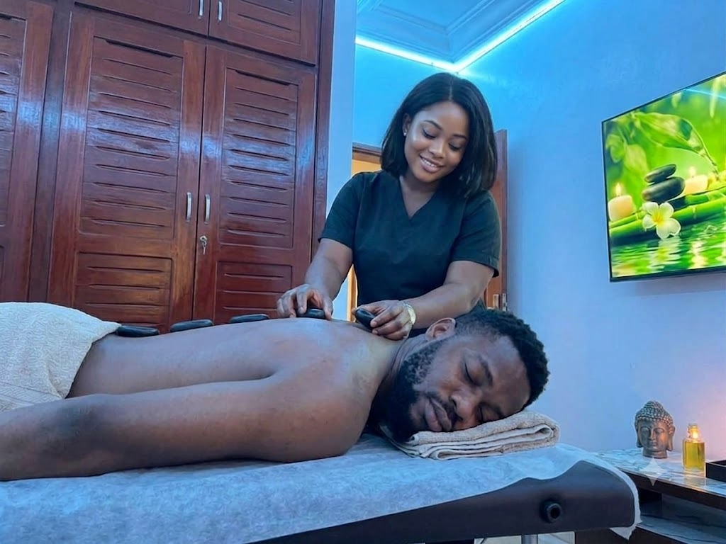 Massage aux pierres chaudes